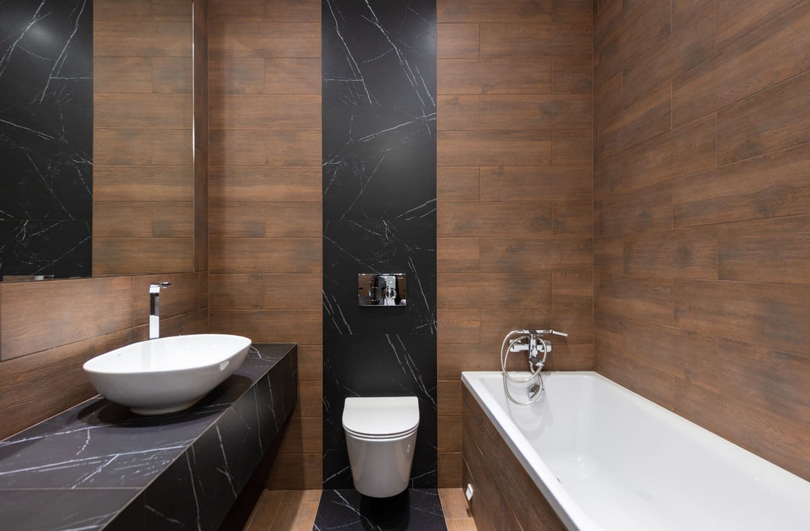 Suite parentale, marbre noir et noyer