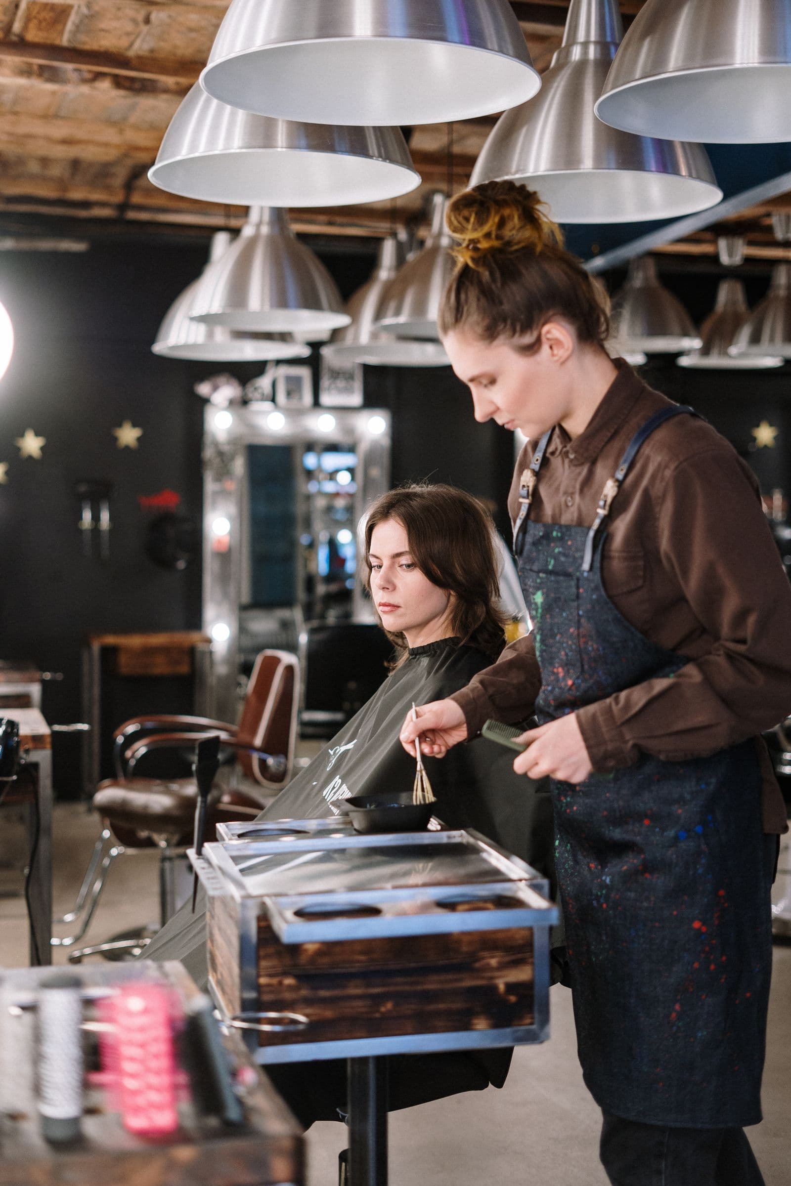 Cheveux foncés, avant le balayage