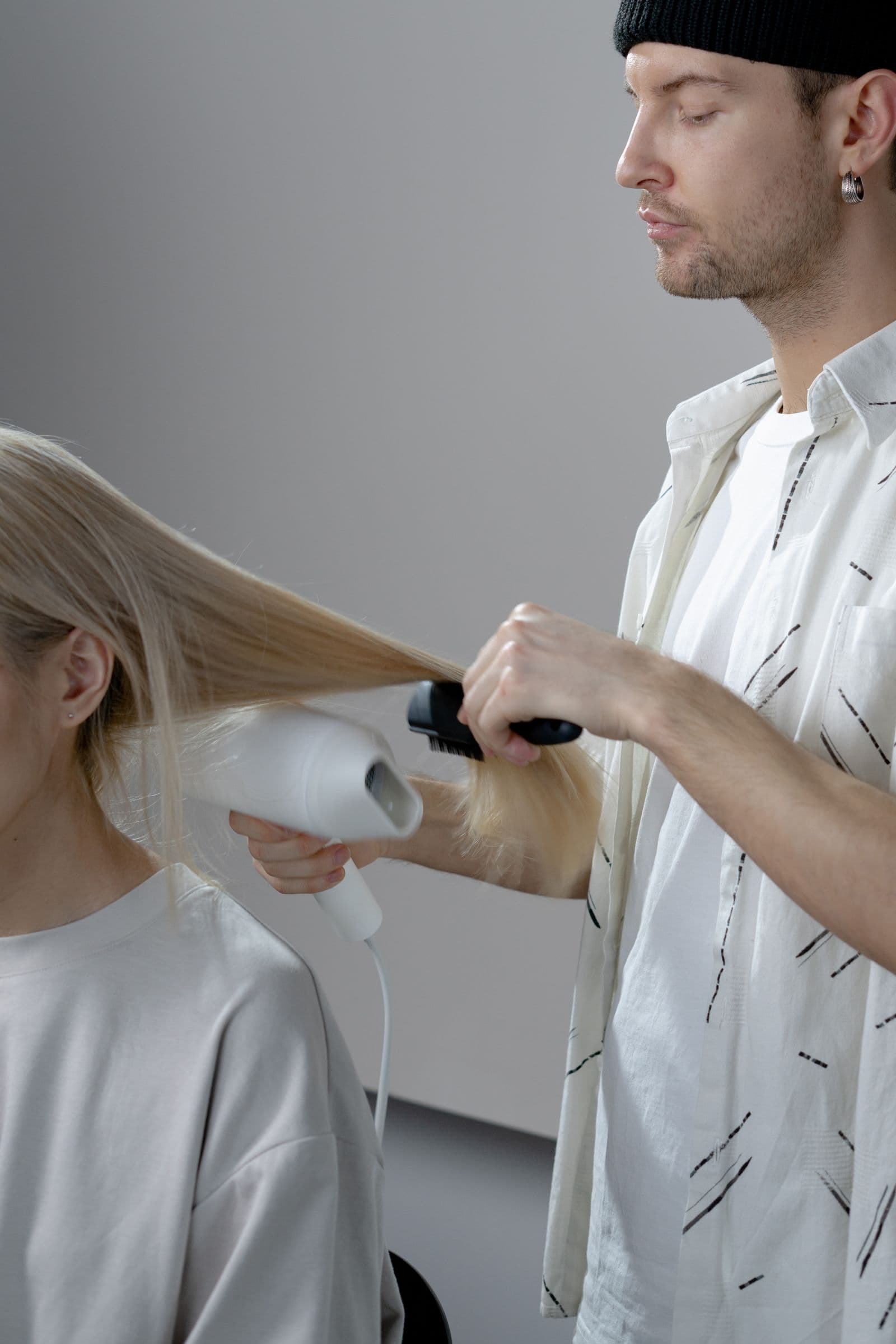 Tom, Coiffeur & barbier